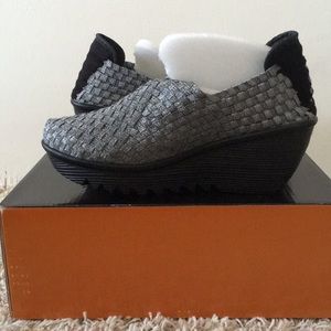 Bernie Mev clogs